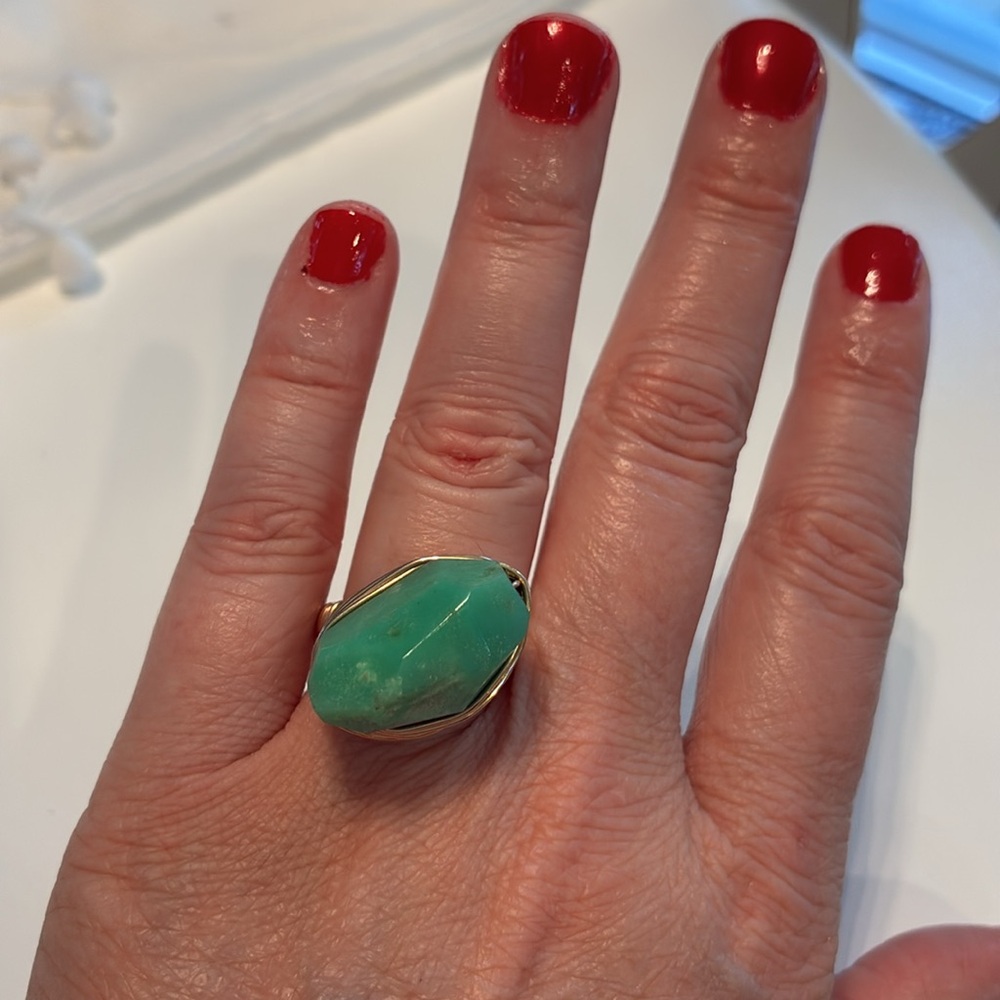 Gold Wire Wrapped Green Stone Ring - Picture 11 of 12